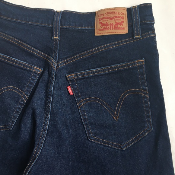 Levi’s Ribcage Straight Ankle Buttonfly Ultra High Rise Destructed Jeans Size 29 - Picture 9 of 16